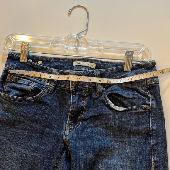 CAbi women’s jeans size 0 style 917 medium wash Boyfriend cut cropped ankle - Picture 12 of 12
